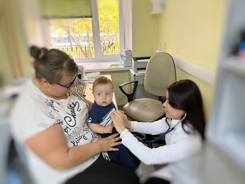 Штат молодых педиатров детской поликлиники Нижневартовска продолжает пополняться