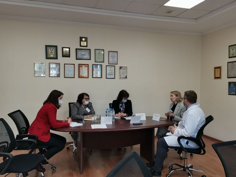 Заведующий отделением скорой медицинской помощи Мирзобег Зайдуллоевич Зубайдов участвовал в городском этапе Всероссийских военно-спортивных игр «Зарница» и «Орлёнок» в качестве судьи этапа «Медицина». 