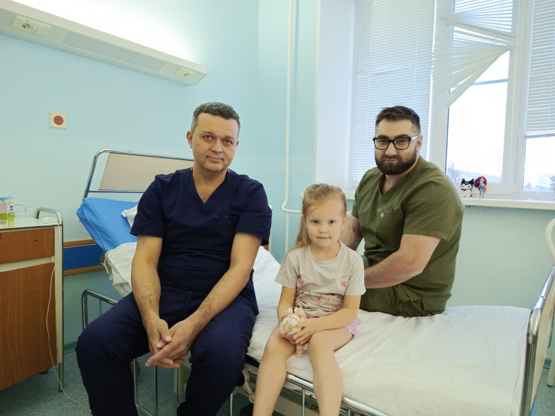 Когда я осмотрел девочку, я сразу понял, что нам нужно действовать быстро
