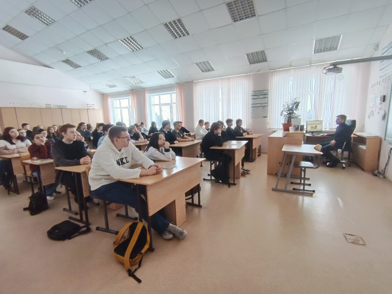 Информационно-профилактическая деятельность в технолого-педагогическом колледже