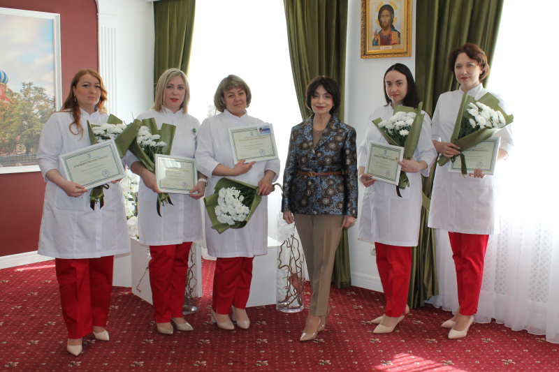 Профессия медицинской сестры не знает случайных людей