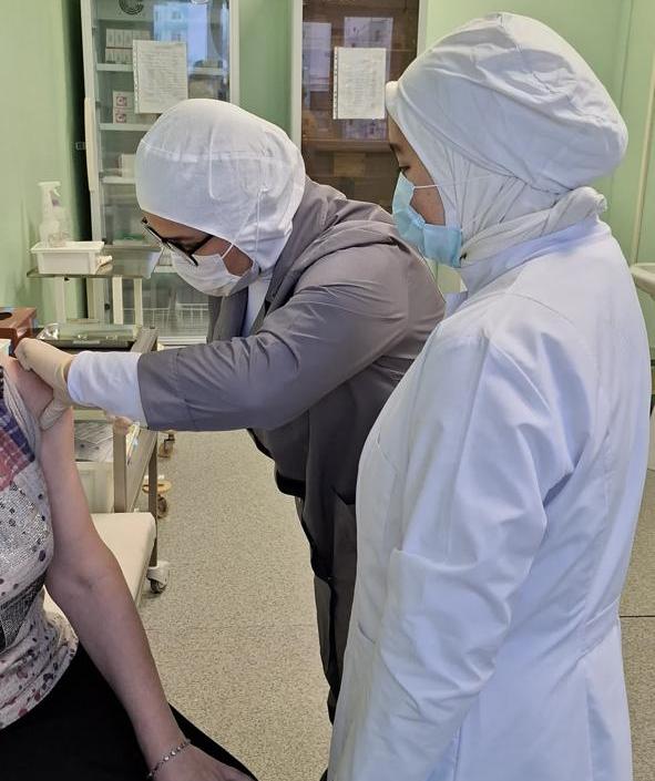 Один из ключевых этапов обучения студентов медицинских колледжей – практика в медицинских учреждениях