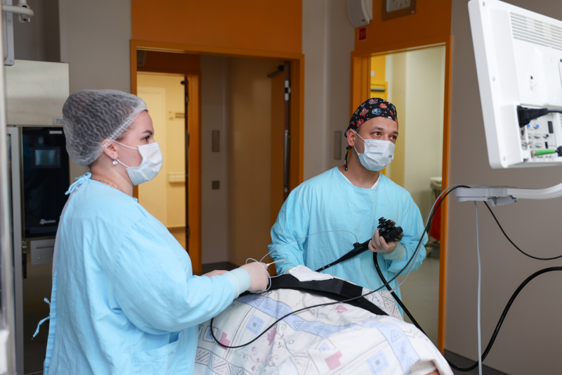 Нижневартовские эндоскописты избавили пациентку от рака, обнаруженного во время диспансеризации