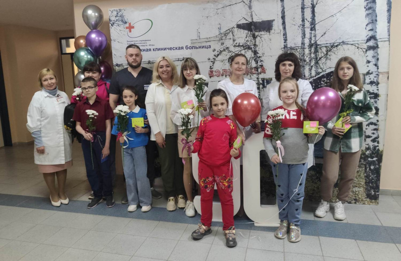Главный врач и профсоюзный комитет отметили самых лучших