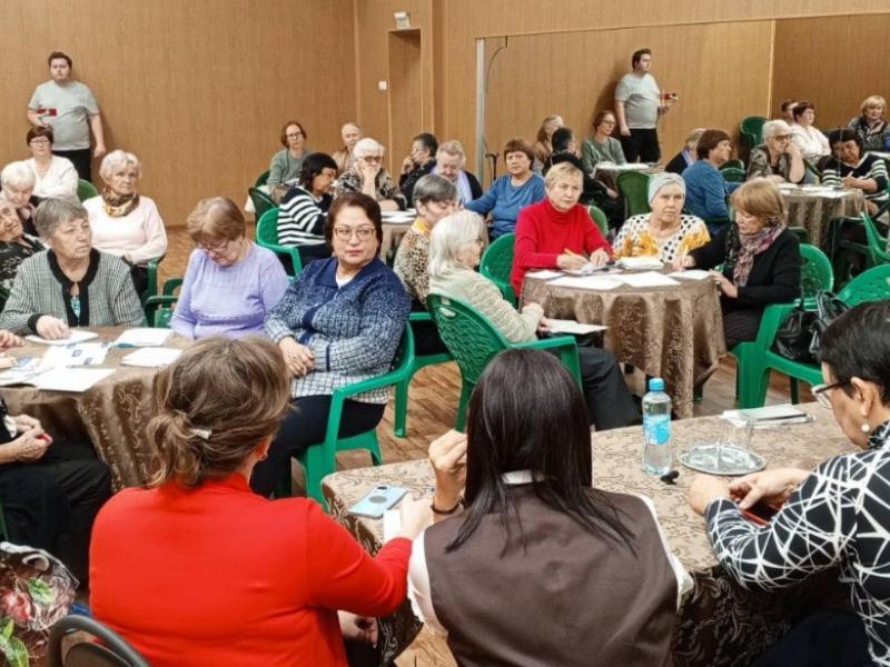 Круглый стол для студентов Университета старшего возраста