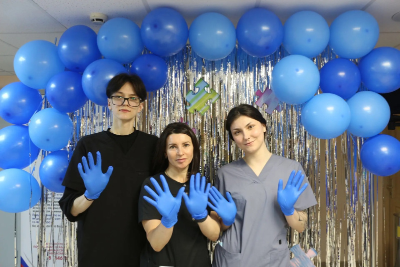 Ханты-Мансийская клиническая психоневрологическая больница поддержала акцию «Синий День»