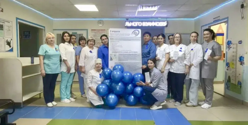 В радужнинской больнице прошла акция «Синий День» в поддержку людей с аутизмом