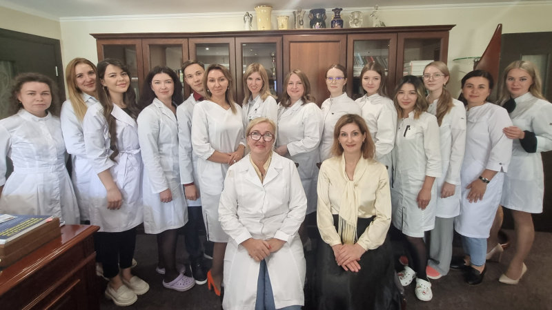  Коллектив кожно-венерологического диспансера приветствует будущих коллег