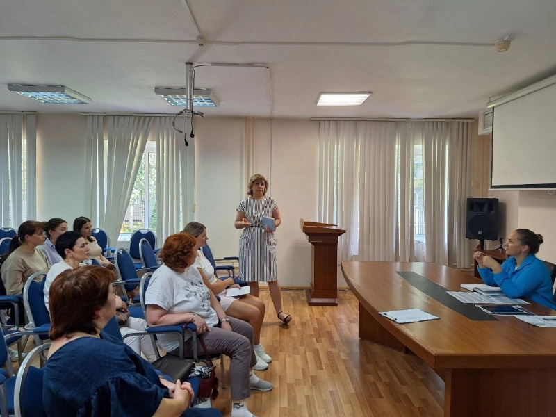 Шаг к улучшению: успешное обучение регистраторов и администраторов регистратур