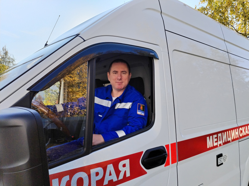 Не только преодолевает препятствия, но и вдохновляет своей преданностью