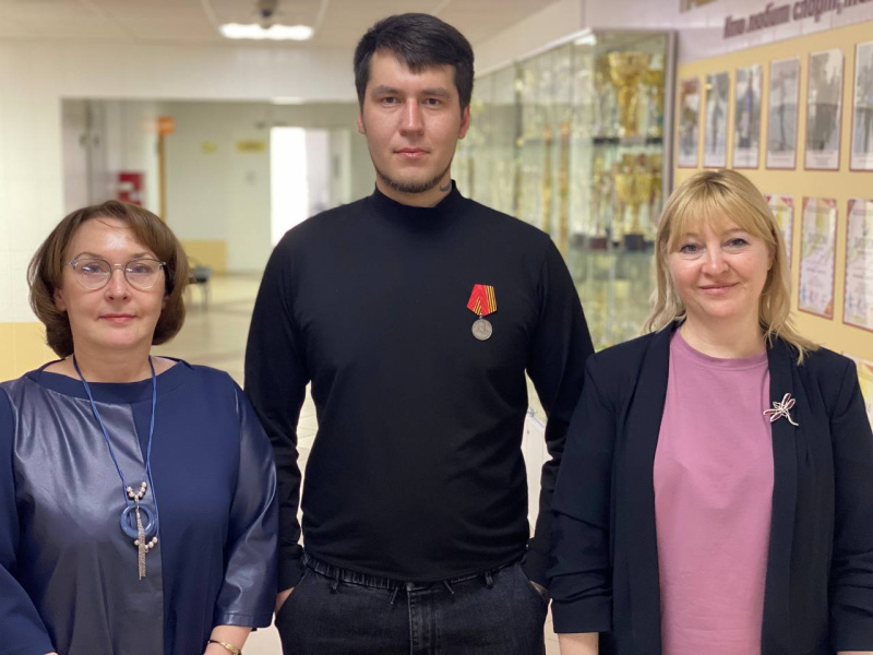 Тёплая встреча с участником СВО состоялась в душевной обстановке Окружного кардиоцентра
