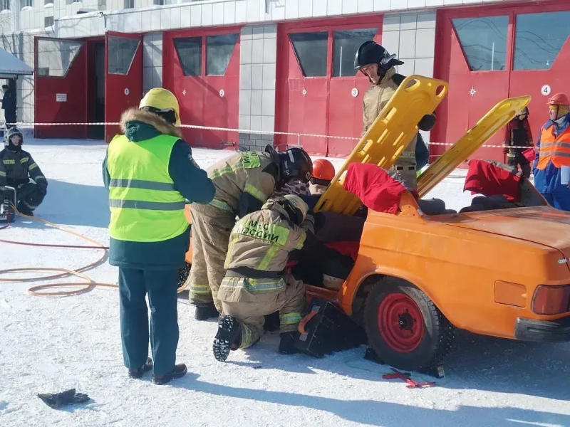 Скорая медицинская помощь в региональных соревнованиях МЧС России по ликвидации последствий дорожно-транспортных происшествий