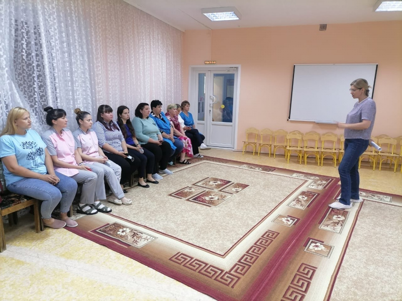 Специалисты отделения профилактики еженедельно организуют встречи с горожанами 