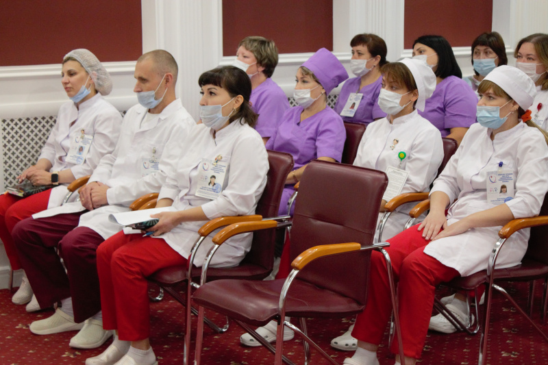 Медперсонал психоневрологической больницы Нижневартовска повышает свои навыки 