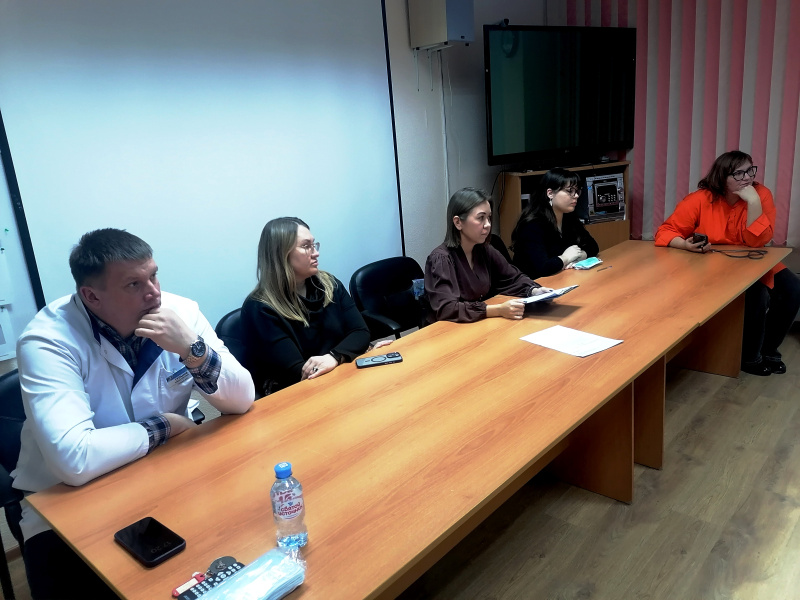 Почему врачи государственных поликлиник не признают диагнозы и рекомендации коллег  из  частных медицинских организаций