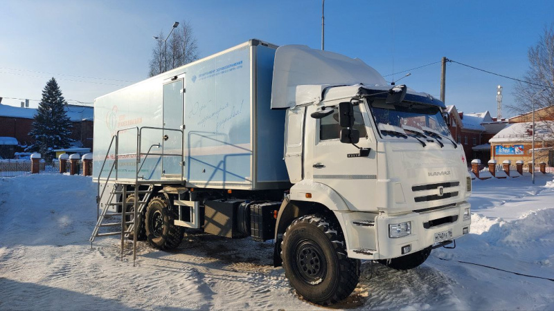 Зимняя экспедиция передвижной поликлиники в Югре: обеспечение медицинской помощи в отдаленных районах