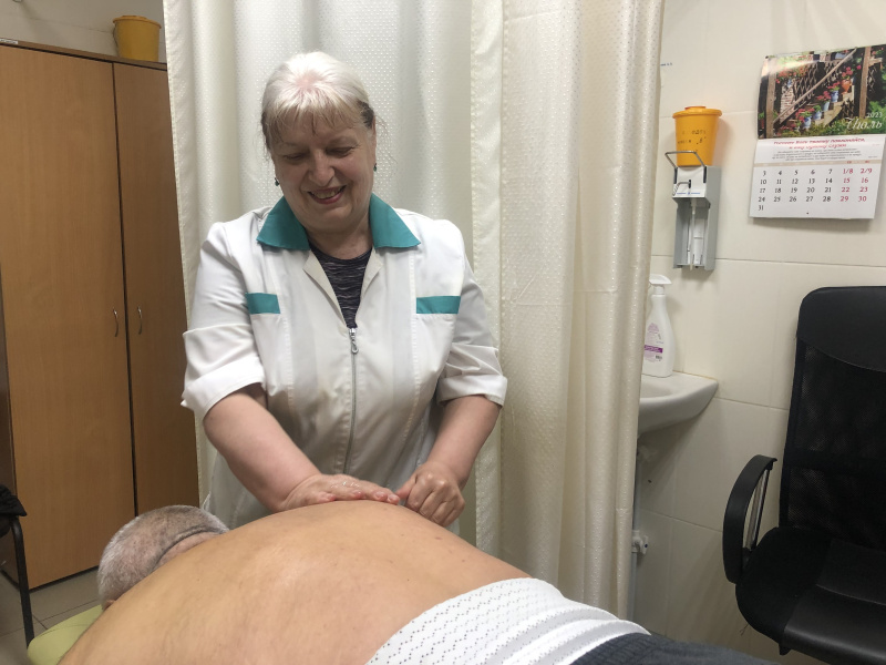 Специалист с «волшебными» руками для пациентов, перенесших опасные состояния 