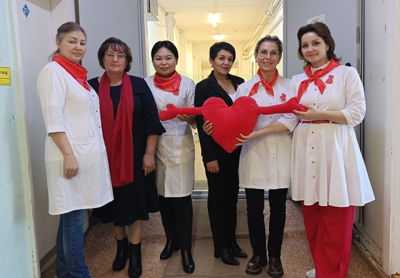 Женское здоровье под особым вниманием: акция «Красное платье» в Игриме
