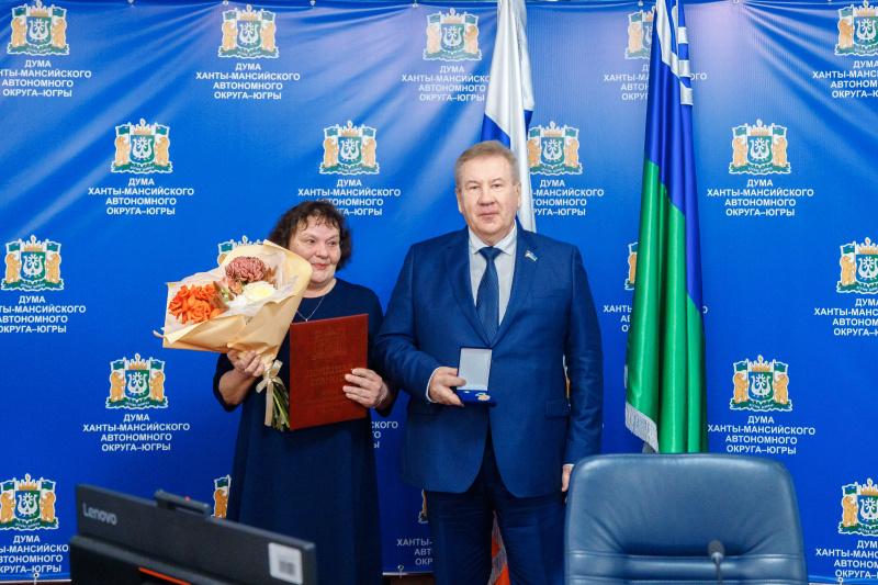 Врач-кардиолог окружной клиники награждена Почетной грамотой Думы Югры