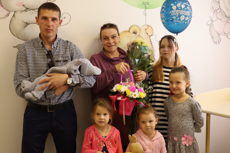 23 девочки и 29 мальчиков появилось на свет в районной больнице за лето