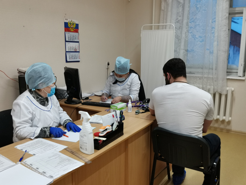 В районной больнице проходит вакцинация от коронавирусной инфекции В районной больнице проходит вакцинация от коронавирусной инфекции