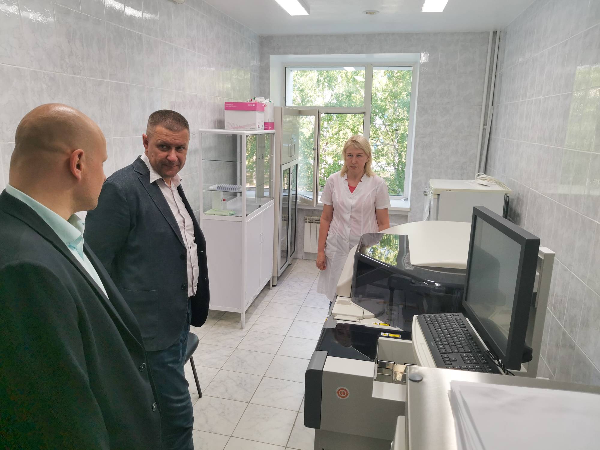 Урайская городская клиническая больница. Клиническая больница. Районная больница. Врачи Югра. Руслан клиникасы Куршаб.