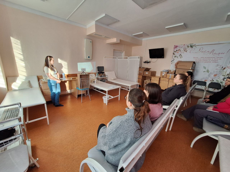 Первый выпуск школы грудного вскармливания в Пыть-Яхе 