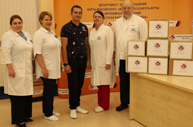 Коллектив АУ "Советская районная больница" собрал гуманитарную помощь для участников специальной военной операции